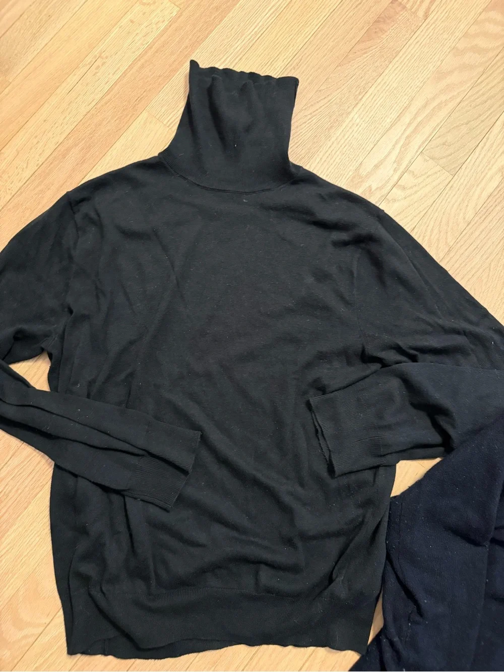 Mens Jcrew and Uniqlo Turtleneck Sweater bundle